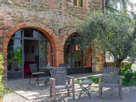 Wunderschöne Ferienwohnung in Monte San Savino mit gemeinschaftlichem Pool, Gar - Photo 10