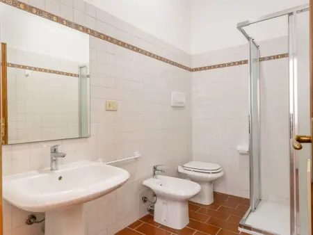 Casa Milla - Zwei-Zimmer-Wohnung Colombaccio, Appartement 4 personnes à Cecina - Photo 11