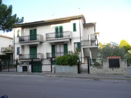 Wohnung mit Garten, Grill und Terrasse, Appartement 6 personnes à Castiglioncello - Photo 14