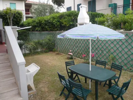 Wohnung mit Garten, Grill und Terrasse, Appartement 6 personnes à Castiglioncello - Photo 17