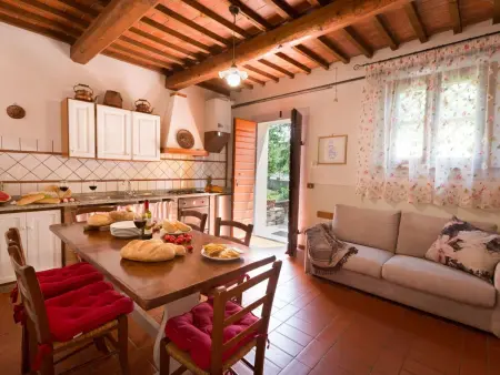 Rosa Canale' Wohnung mit Gemeinschaftspool, Appartement 6 personnes à Peccioli - Photo 2