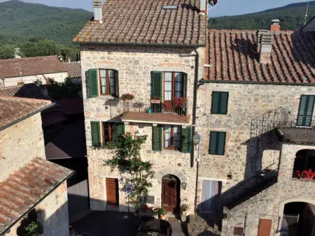 'Reasco' mit Balkon, Maison 10 personnes à Roccastrada - Photo 1