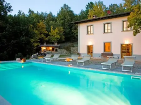 Villa Pruneto mit Pool in den Hügeln der Toskana - Photo 29