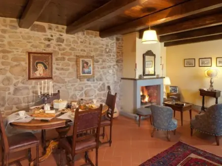 Villa Liz' Anwesen mit privatem Pool, Maison 6 personnes à Poppi - Photo 6