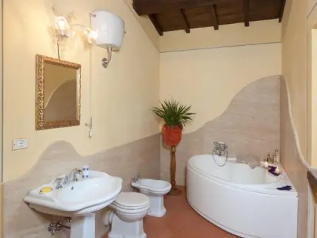 Villa Liz' Anwesen mit privatem Pool, Maison 6 personnes à Poppi - Photo 14