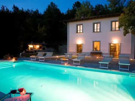 Villa Pruneto mit Pool in den Hügeln der Toskana - Photo 21