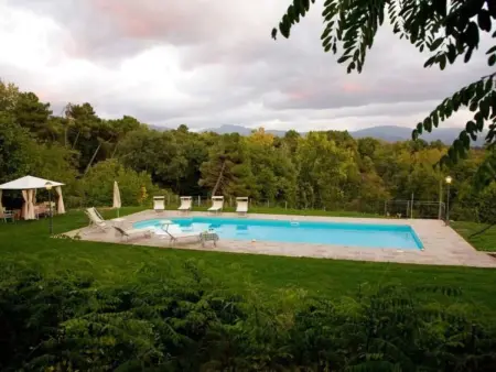 Villa Liz' Anwesen mit privatem Pool, Maison 2 personnes à Poppi - Photo 9