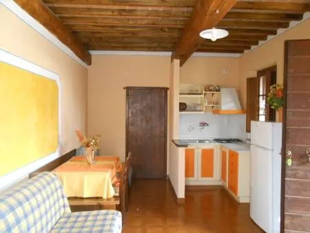 Fabelhaftes Ferienhaus 8 Betten, Maison 8 personnes à Castiglione del Lago - Photo 3