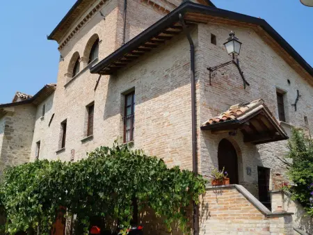 Altes Kloster und eleganter Landsitz, Maison 25 personnes à Città di Castello - Photo 1