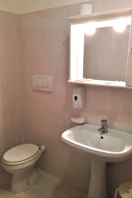 Drei-Zimmer-Wohnung für 4 Personen, Appartement 2 personnes à Assisi - Photo 4