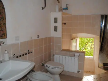 Altes Landhaus mit Schwimmbad und viel Grün, Maison 10 personnes à Acquasparta - Photo 5
