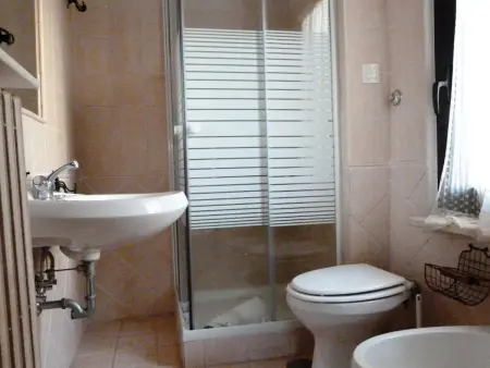 Altes Landhaus mit Schwimmbad und viel Grün, Maison 10 personnes à Acquasparta - Photo 15