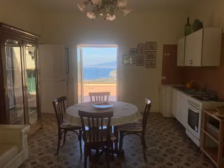 Wohnung mit Panoramaterrasse, Appartement 4 personnes à Colli Fontanelle - Photo 9