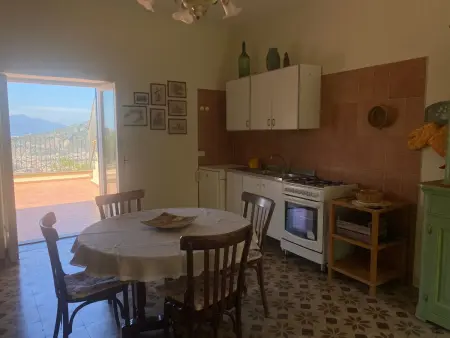 Wohnung mit Panoramaterrasse, Appartement 4 personnes à Colli Fontanelle - Photo 10