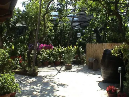 'Camelia, Appartement 4 personnes à Sorrento - Photo 8