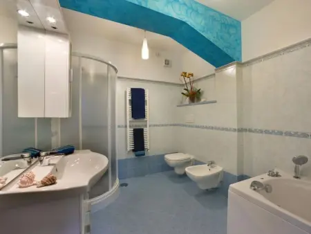 Haus in Sirenuse mit Panoramaterrasse, Maison 8 personnes à Massa Lubrense - Photo 6