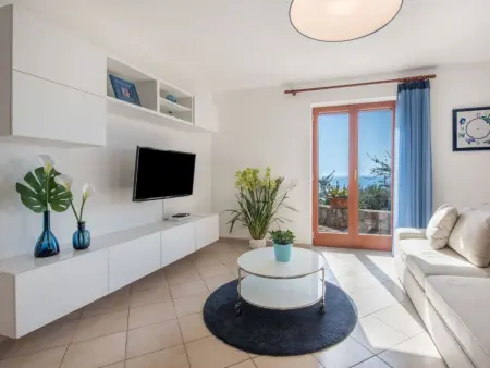 Haus in Sirenuse mit Panoramaterrasse, Maison 8 personnes à Massa Lubrense - Photo 8