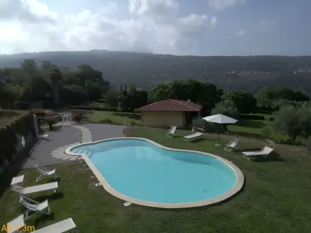 Villa im Grünen mit Schwimmbad, in der Nähe des Meeres - Photo 3