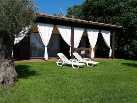 Villa im Grünen mit Schwimmbad und Meerblick, Maison 4 personnes à Capo Vaticano - Photo 13
