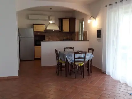 Villa im Grünen mit Schwimmbad und Meerblick, Maison 4 personnes à Capo Vaticano - Photo 17