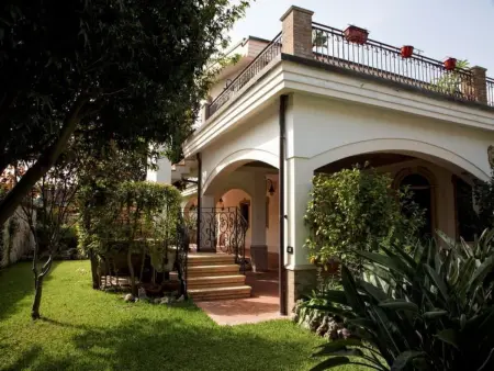Villa mit privatem Pool in der Nähe der Strände von Palmi - Photo 4