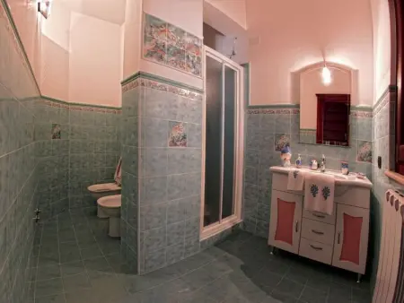 Villa mit privatem Pool in der Nähe der Strände von Palmi - Photo 18