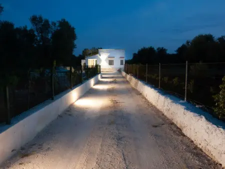 Bauernhof mit Schwimmbad und Babypark Brindisi am Meer - Photo 18