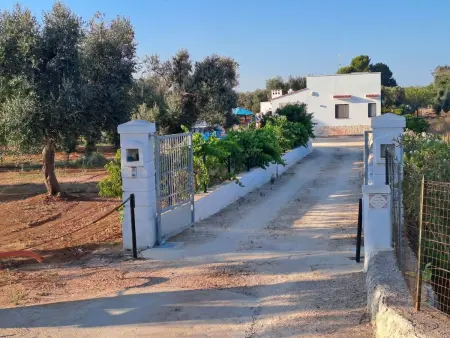 Bauernhof mit Schwimmbad und Babypark Brindisi am Meer - Photo 26