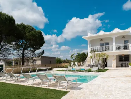 Villa Greenlife  mit privatem Pool, Maison 10 personnes à San Vito Dei Normanni - Photo 3
