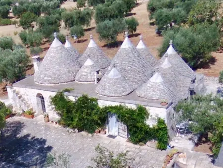 11 Trulli in Martina Franca mit privatem Pool, Maison 4 personnes à Martina Franca - Photo 24