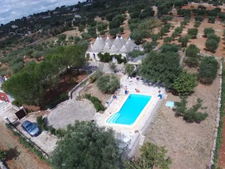 11 Trulli in Martina Franca mit privatem Pool, Maison 4 personnes à Martina Franca - Photo 27