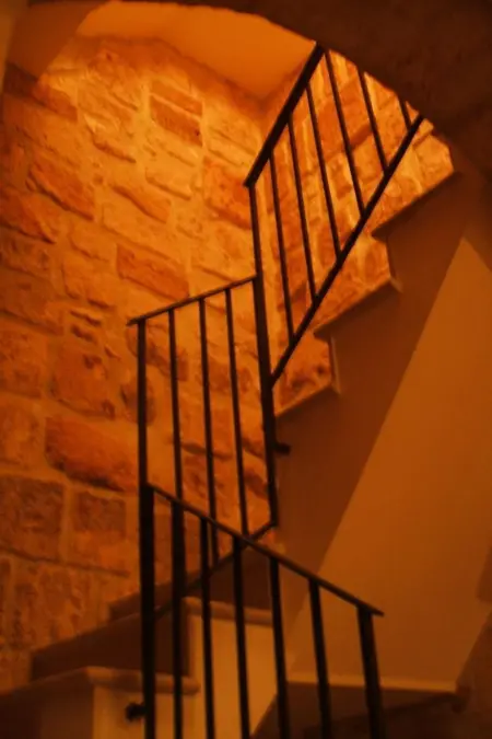 Einladende, kürzlich restaurierte und komfortable Ferienwohnung, im Altstadtzen - Photo 2