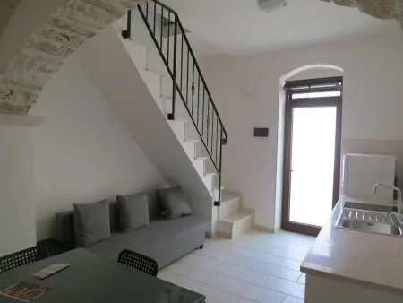 In 2015 renoviertes Ferienhaus inmitten der Altstadt mit steinernen Rundbögen - Photo 4