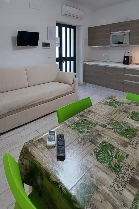 Drei-Zimmer-Wohnung im Erdgeschoss, Appartement 6 personnes à Peschici - Photo 10