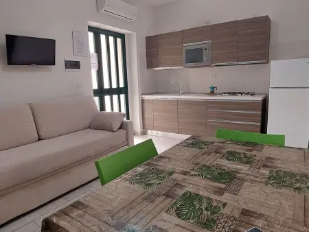Brandneue Wohnung in Villa mit Schwimmbad, Appartement 6 personnes à Peschici - Photo 6