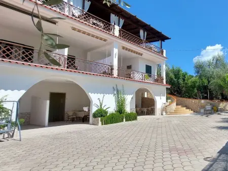Brandneue Wohnung in Villa mit Schwimmbad, Appartement 6 personnes à Peschici - Photo 7