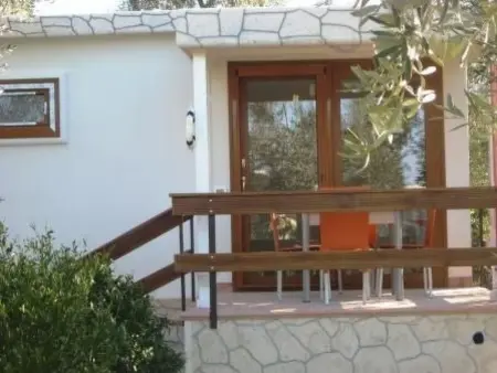 mit Garten und Kinderschwimmbad, Maison 5 personnes à Peschici - Photo 1