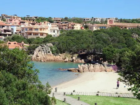 Wohnung mit Balkon, Appartement 6 personnes à Porto Cervo - Photo 18