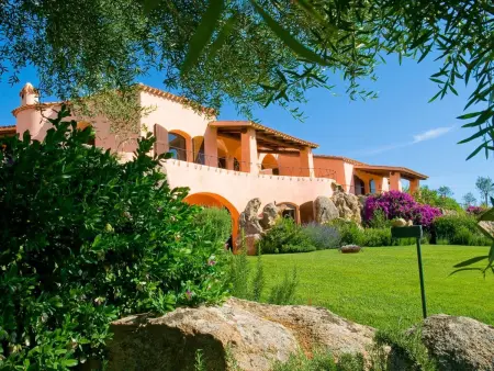Villa Isabel, Meer- und Strandblick, Schwimmbad und Jacuzzi - Photo 2