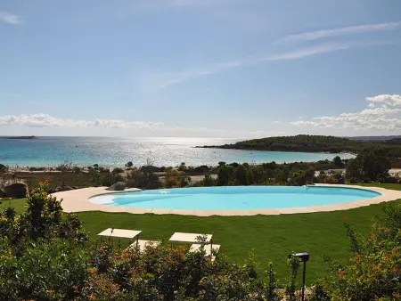 Villa Isabel, Meer- und Strandblick, Schwimmbad und Jacuzzi - Photo 9