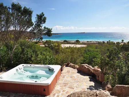 Villa Isabel, Meer- und Strandblick, Schwimmbad und Jacuzzi - Photo 13