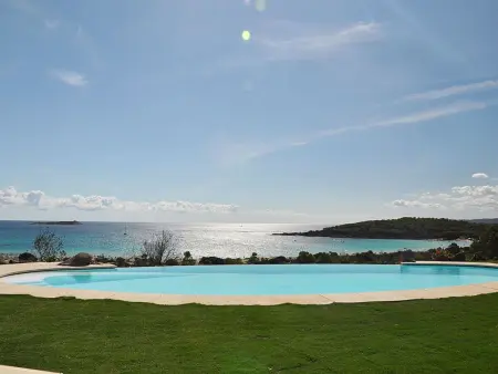 Villa Isabel, Meer- und Strandblick, Schwimmbad und Jacuzzi - Photo 14
