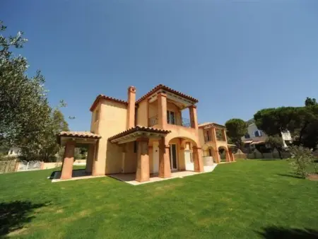 'Villa West' mit Balkon, Maison 4 personnes à Castiadas - Photo 2