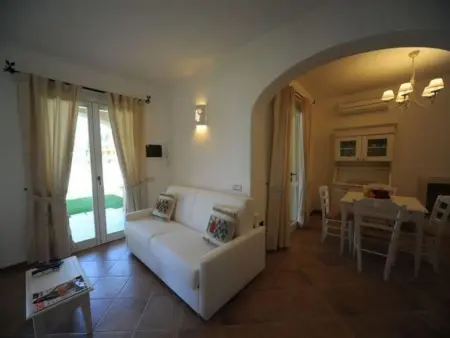 'Villa West' mit Balkon, Maison 4 personnes à Castiadas - Photo 6