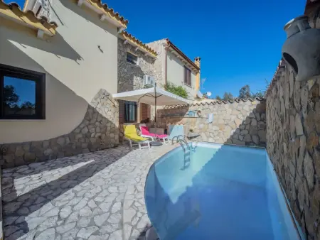 Schöne moderne Villa mit privatem Pool., Maison 7 personnes à Castiadas - Photo 3