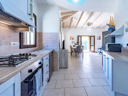 Schöne moderne Villa mit privatem Pool., Maison 7 personnes à Castiadas - Photo 9