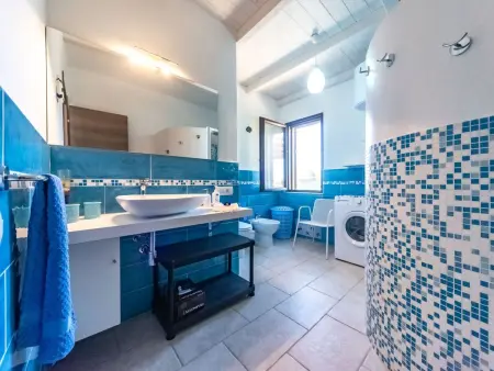 Schöne moderne Villa mit privatem Pool., Maison 7 personnes à Castiadas - Photo 15