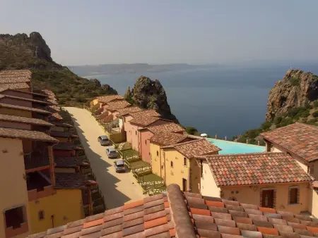 Haus 'Red Coral' mit Gemeinschaftspool, Maison 4 personnes à Iglesias - Photo 4