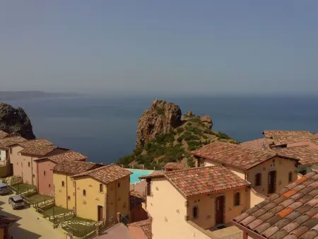 Haus 'Red Coral' mit Gemeinschaftspool, Maison 4 personnes à Iglesias - Photo 5