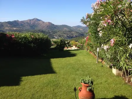 Gemütliches Appartement in Capoliveri mit Grill und Terrasse - Photo 16